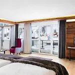 Hotel Cinderella 5*
