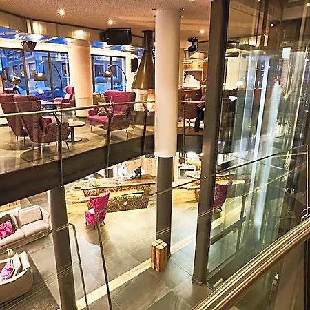 辛德瑞拉运动酒店 酒店 上陶恩